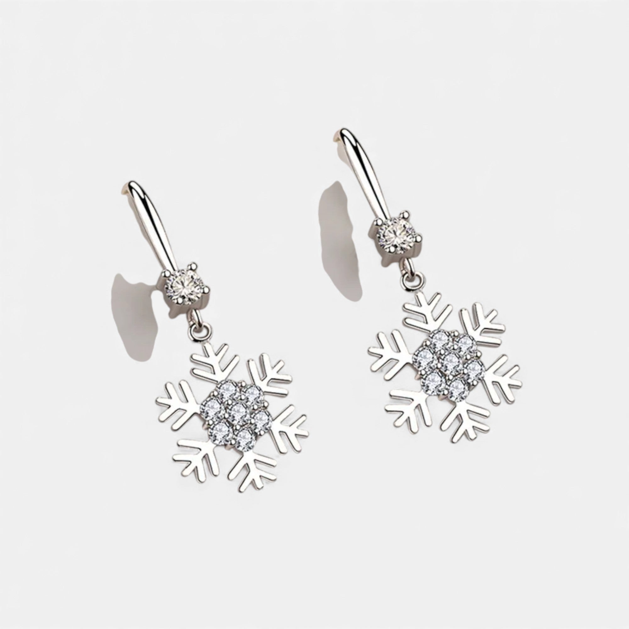 Lovira | Boucles d’oreilles flocon de neige en strass