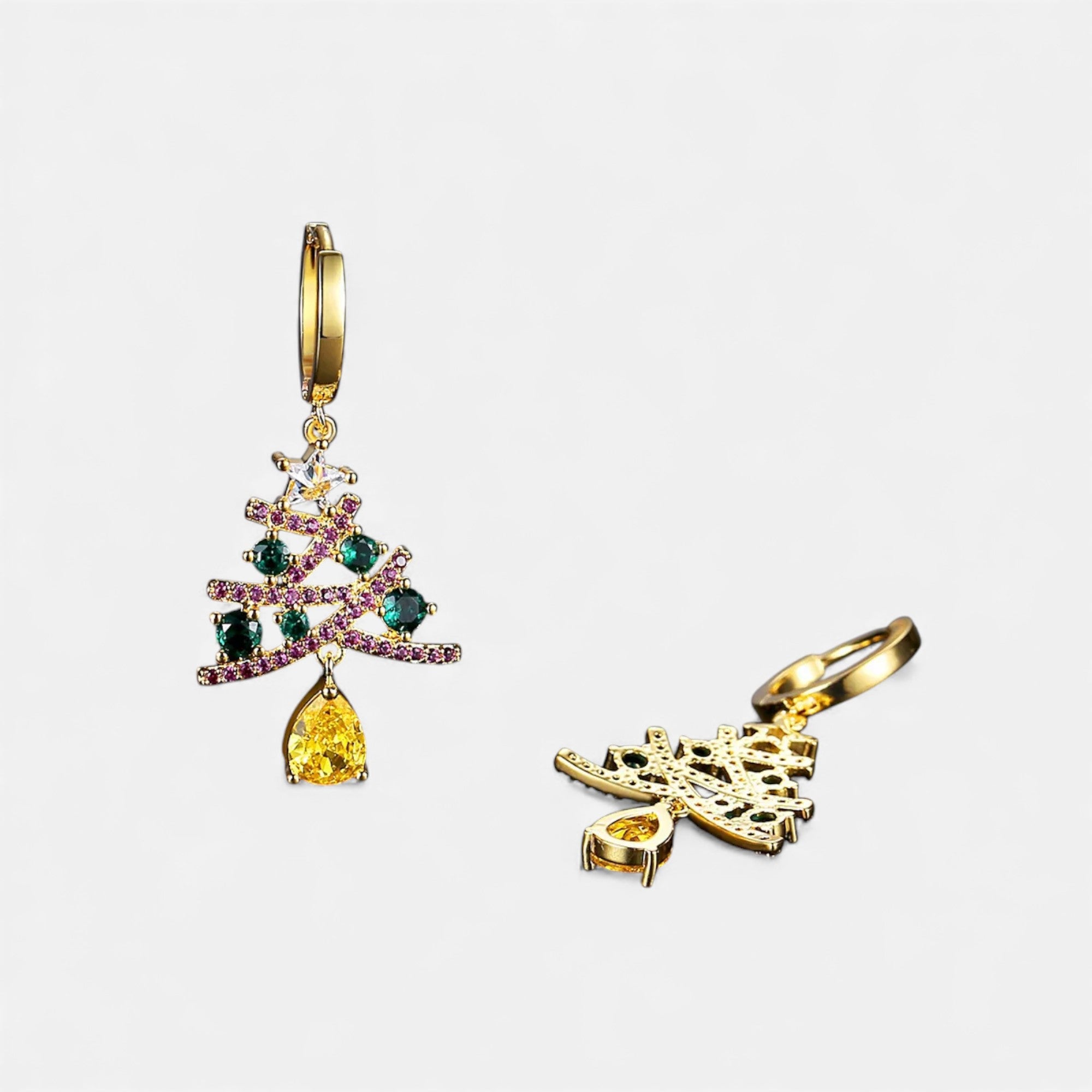 Lovira | Boucles d’Oreilles Sapin de Noël en Strass Héritage