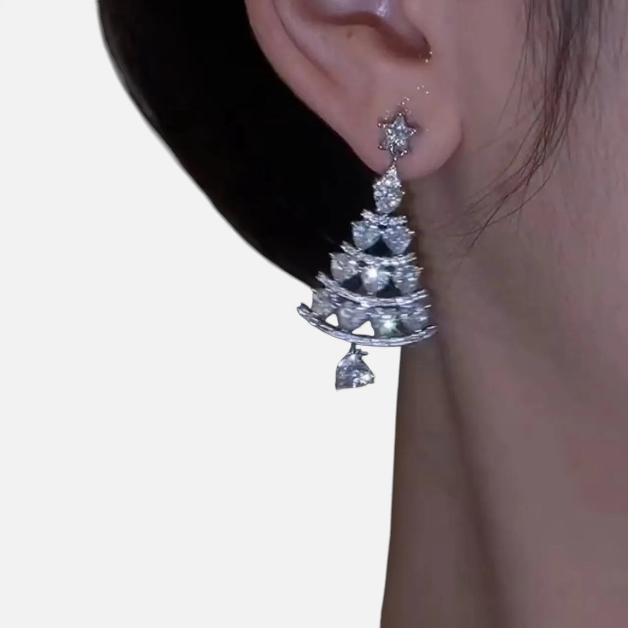 Lovira | Boucles d’oreilles sapin en argent fin